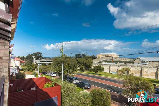 3/18 Hampton Road FREMANTLE WA 6160