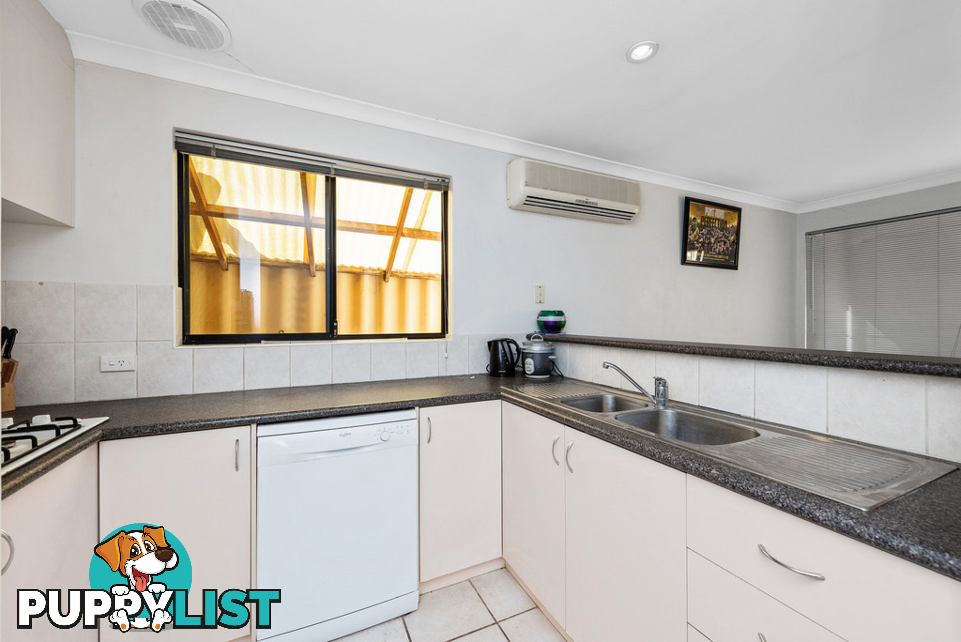 1/11 Bilcich Gardens SPEARWOOD WA 6163