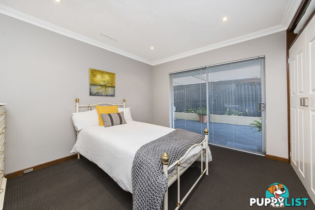 4 Juxon Place HAMILTON HILL WA 6163