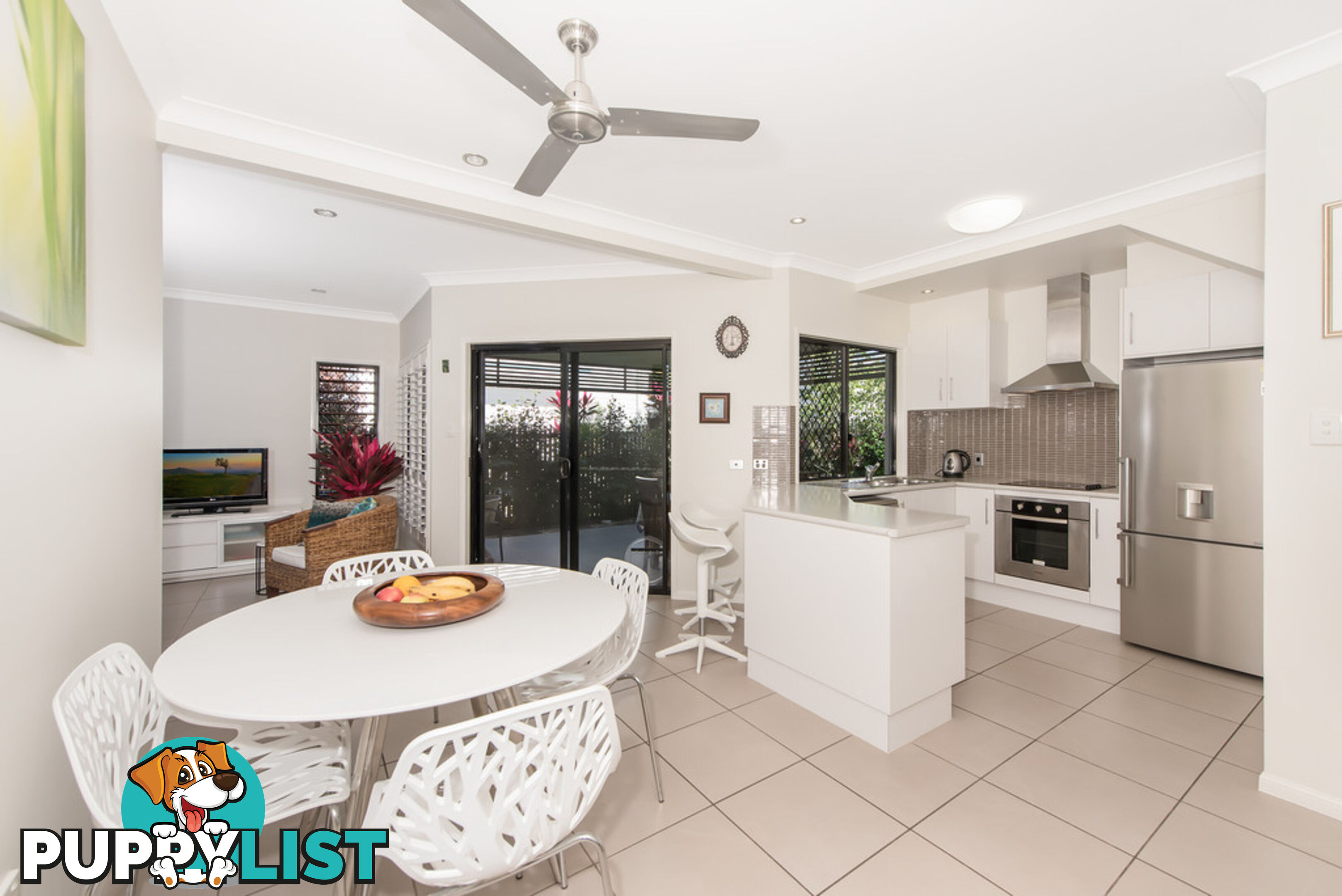 1/10 O'Connor Street ROSSLEA QLD 4812