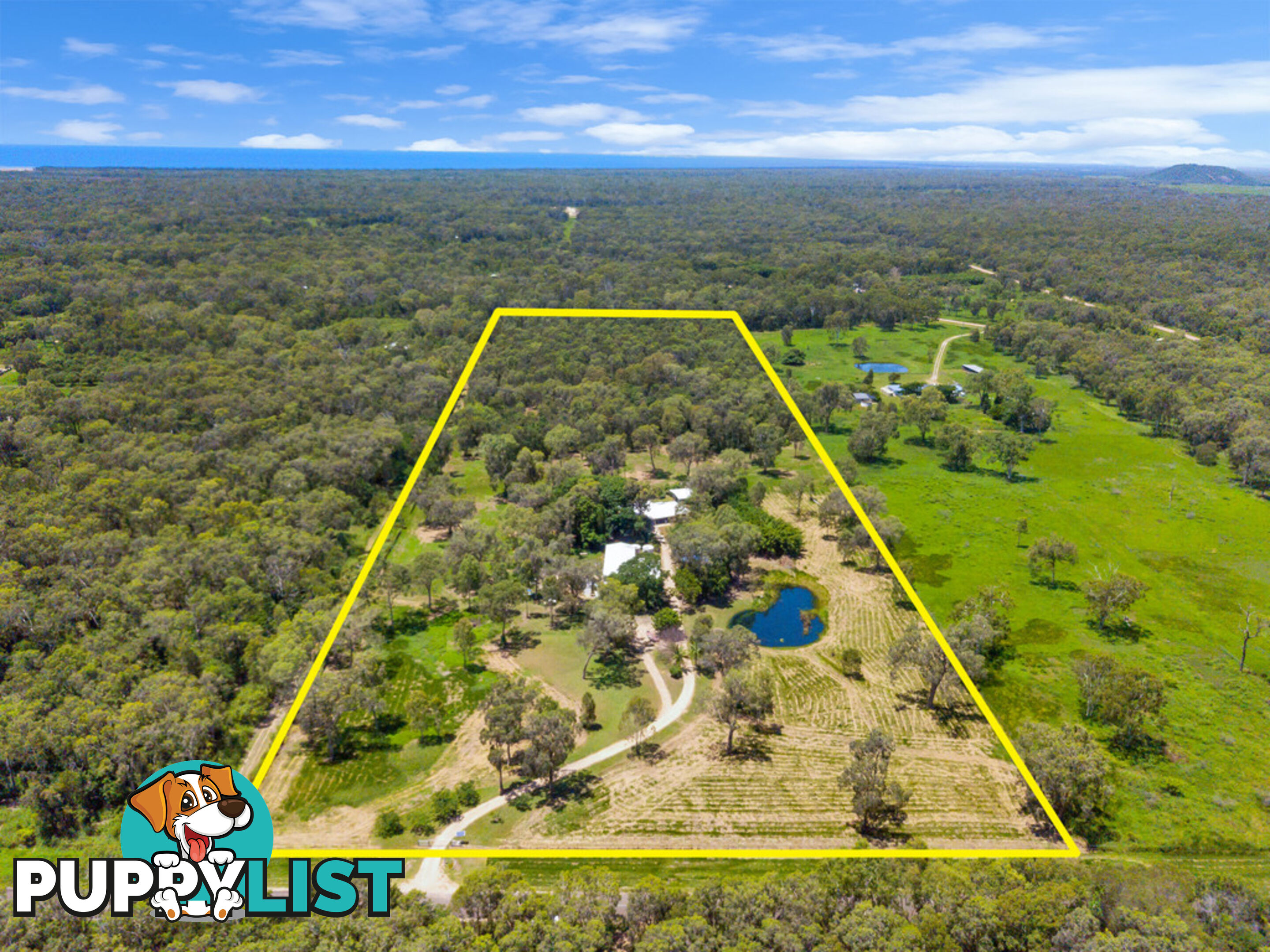 442 Cape Cleveland Road CAPE CLEVELAND QLD 4810