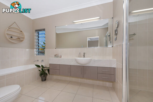 23 Barratonia Way MOUNT LOW QLD 4818