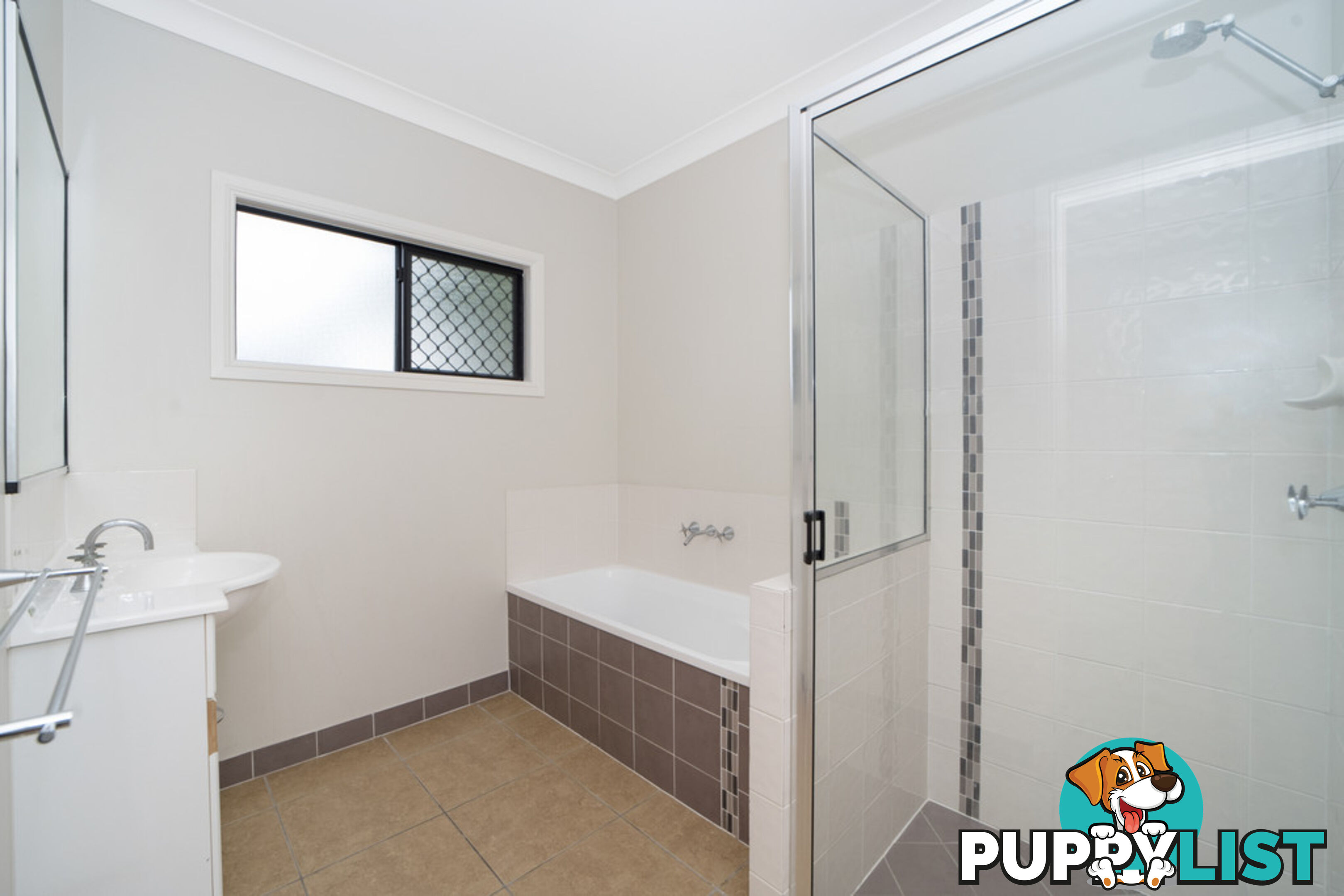 2 Greentree Circuit BUSHLAND BEACH QLD 4818