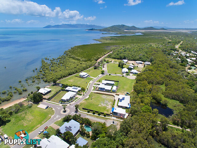 13 Dune Parade BUSHLAND BEACH QLD 4818