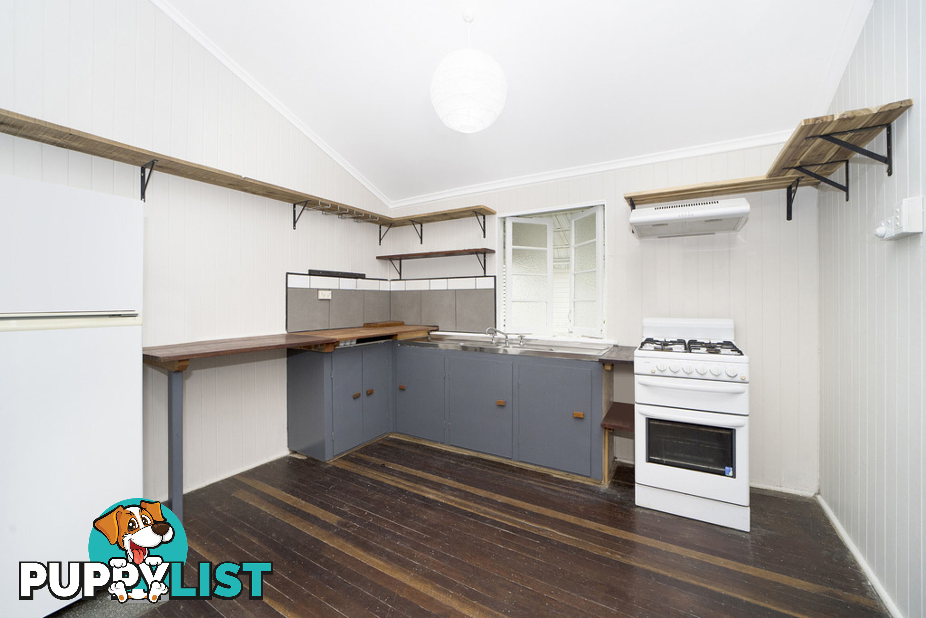 16 Brooks Street RAILWAY ESTATE QLD 4810