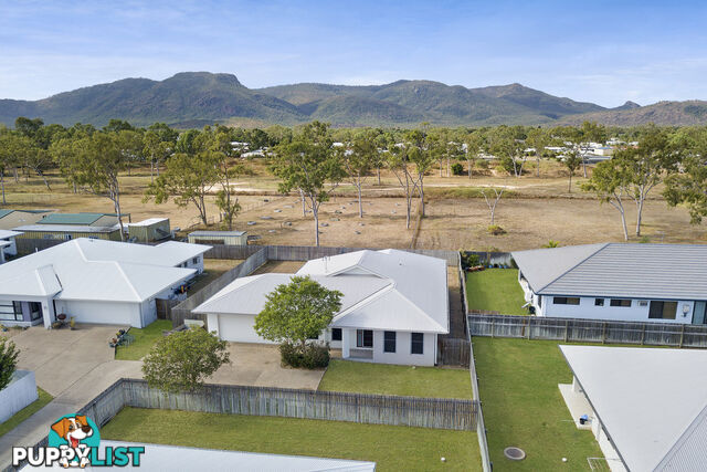 22A Stella Street KELSO QLD 4815