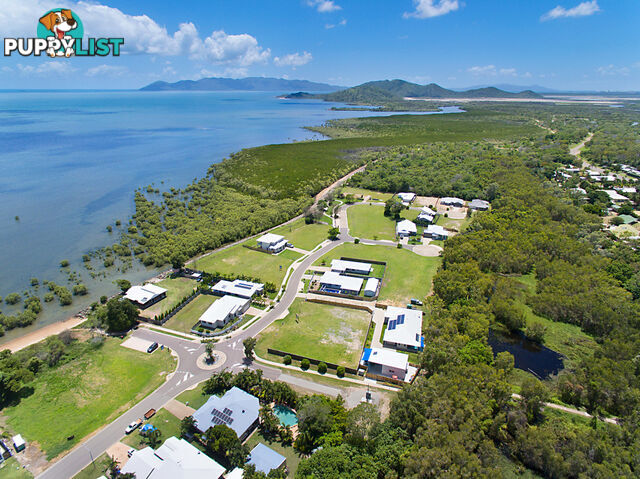 19-21 Dune Parade BUSHLAND BEACH QLD 4818