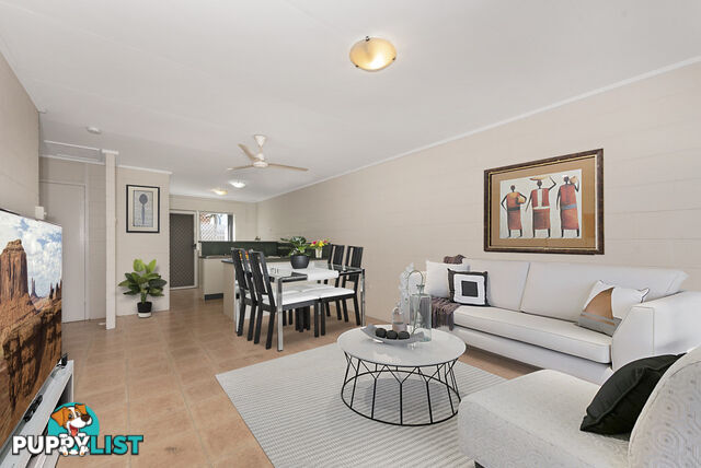 2/13 Cowley Street WEST END QLD 4810