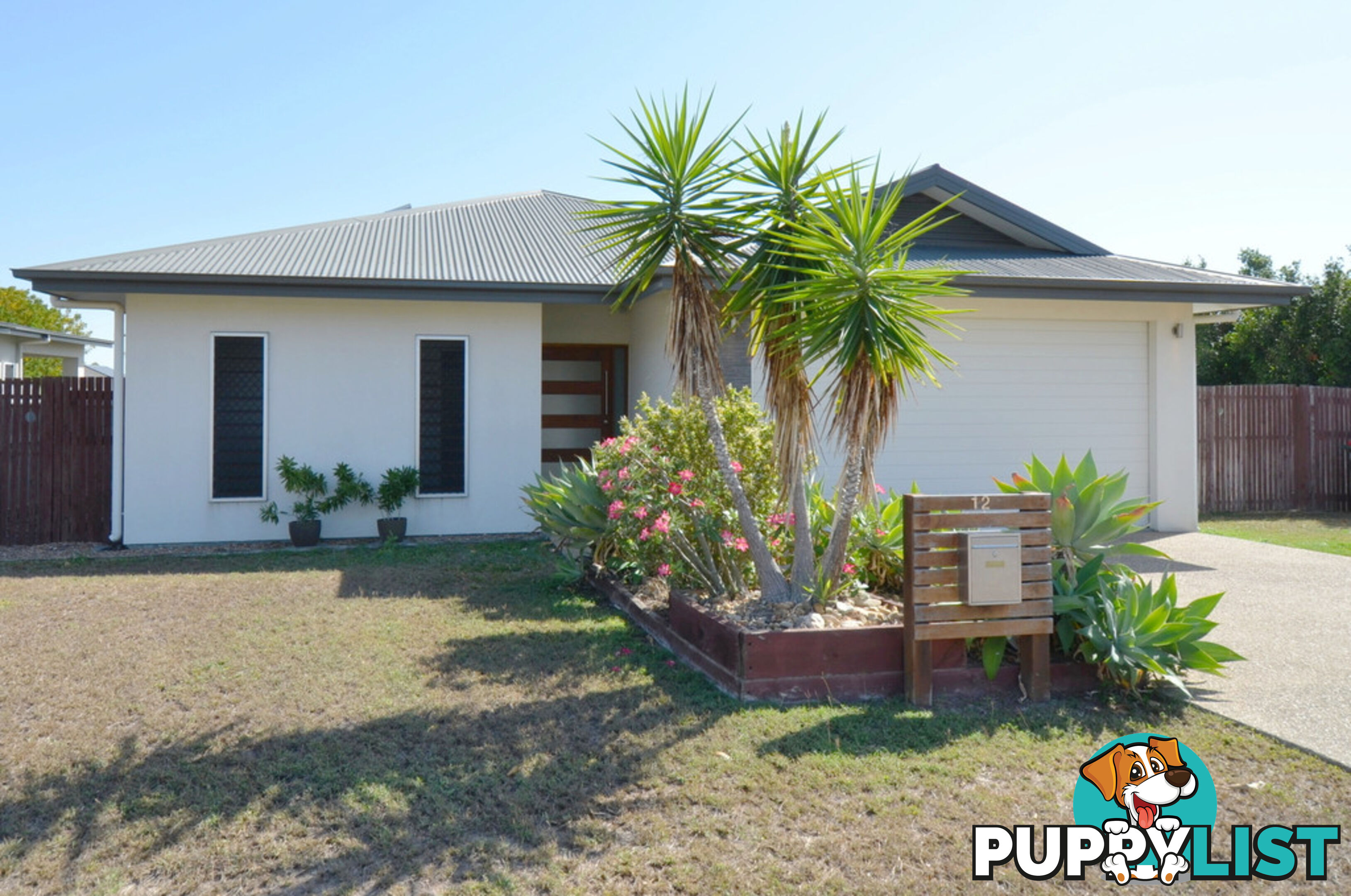 12 Rushtons Way MOUNT LOUISA QLD 4814