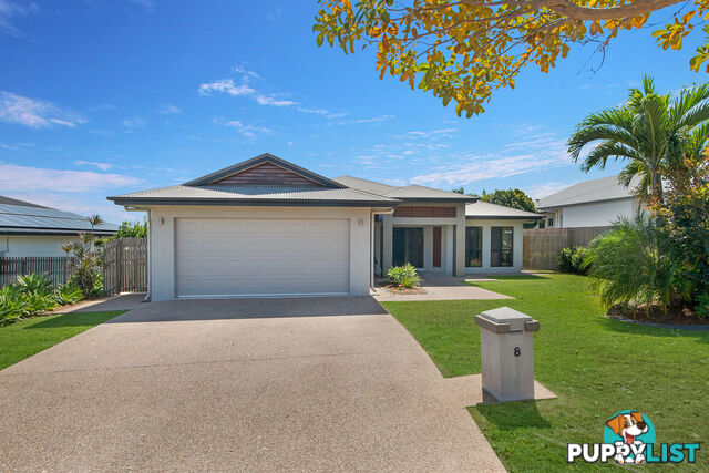 8 Adrian Rise MOUNT LOUISA QLD 4814