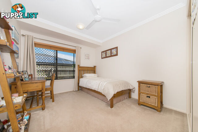 8 Adrian Rise MOUNT LOUISA QLD 4814