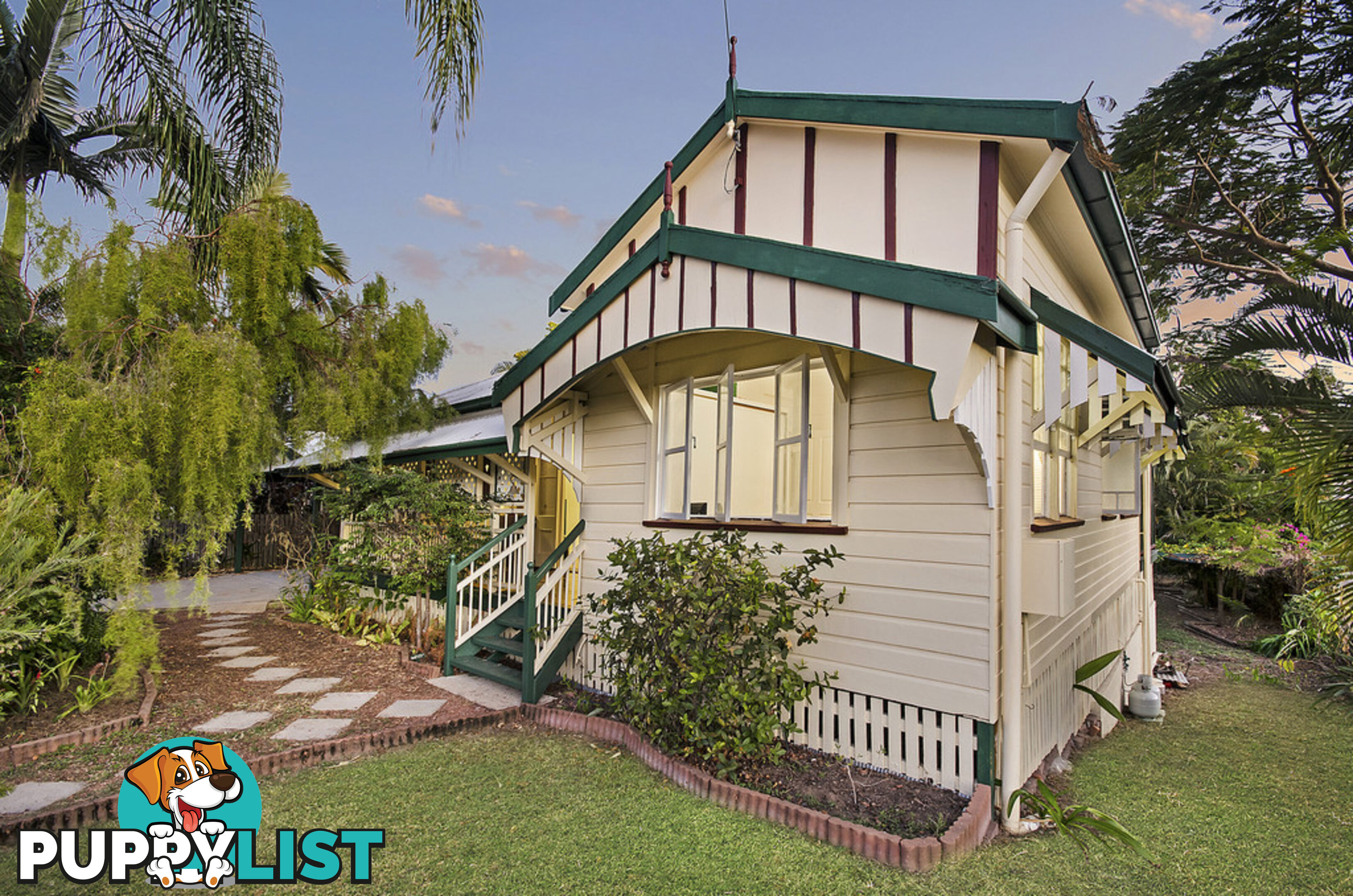 30 Ahearne Street HERMIT PARK QLD 4812