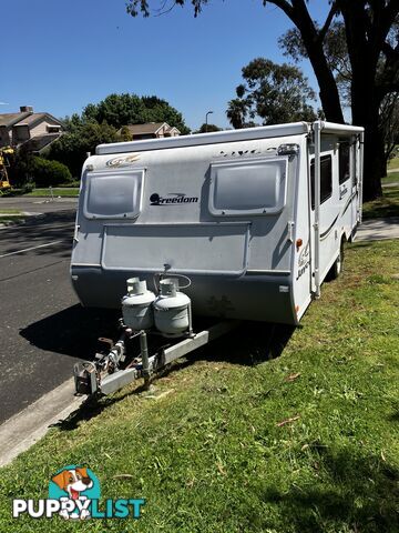 2005 Jayco FREEDOM pop-top.