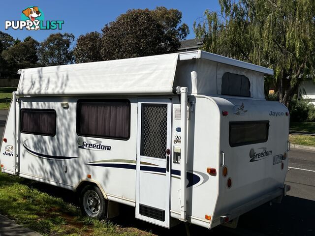 2005 Jayco FREEDOM pop-top.