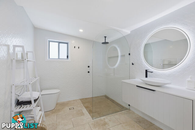 827 The Entrance Road WAMBERAL NSW 2260