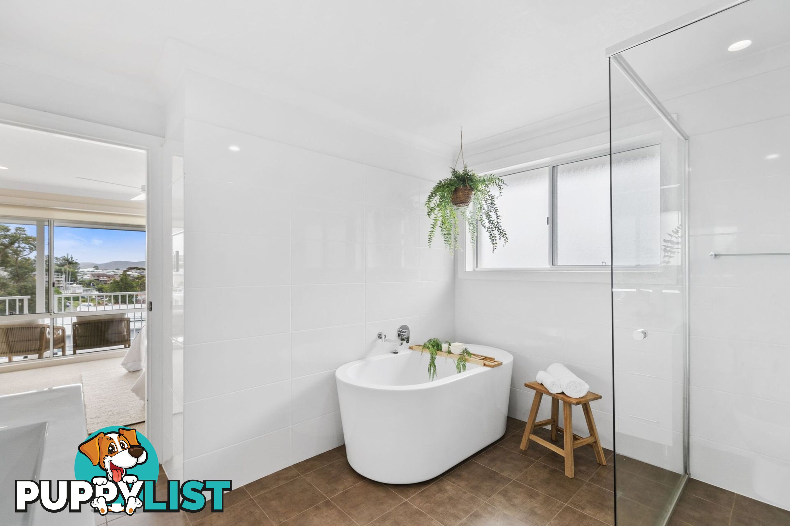 8 Miller Road TERRIGAL NSW 2260