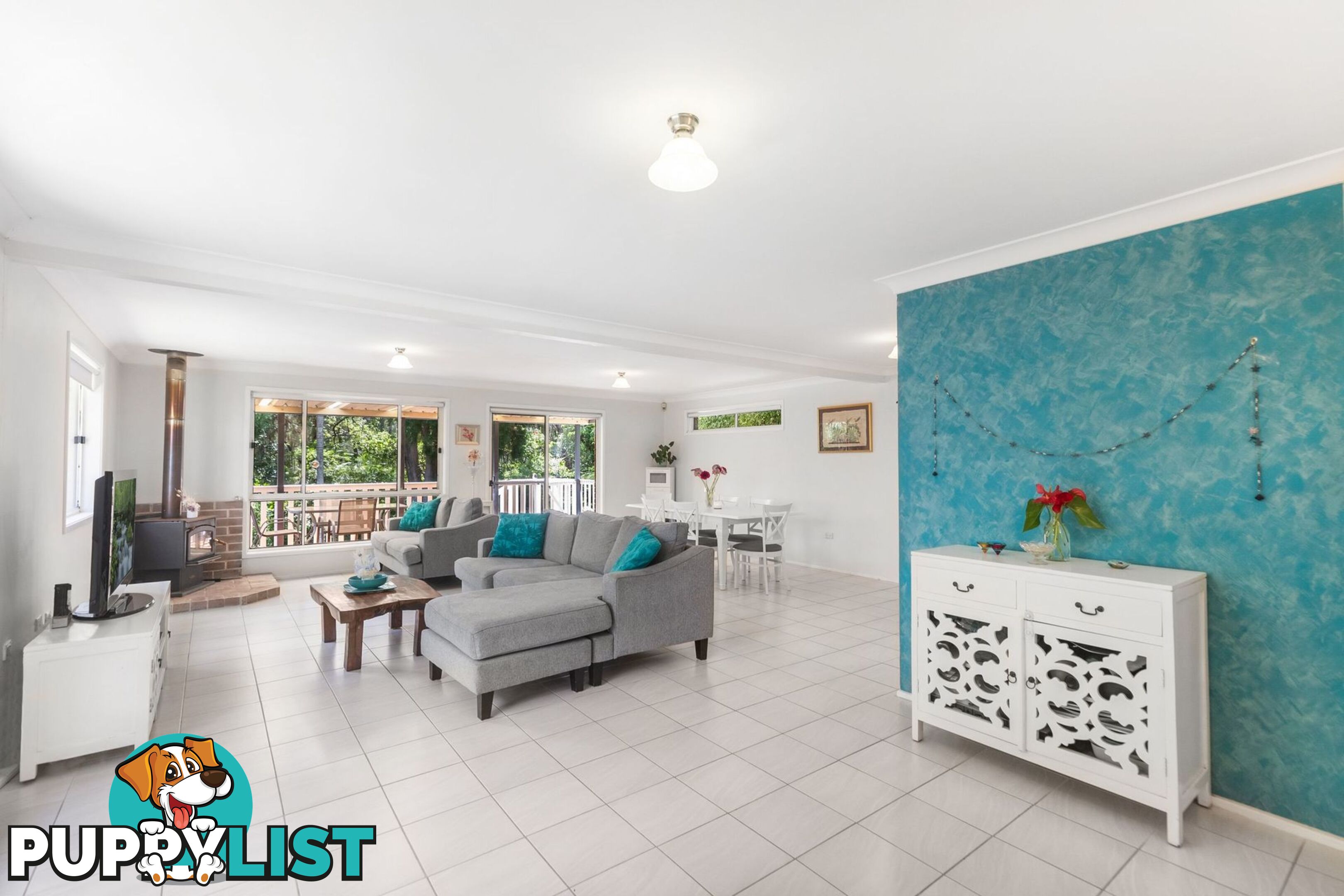 19 Narrawa Avenue ERINA NSW 2250