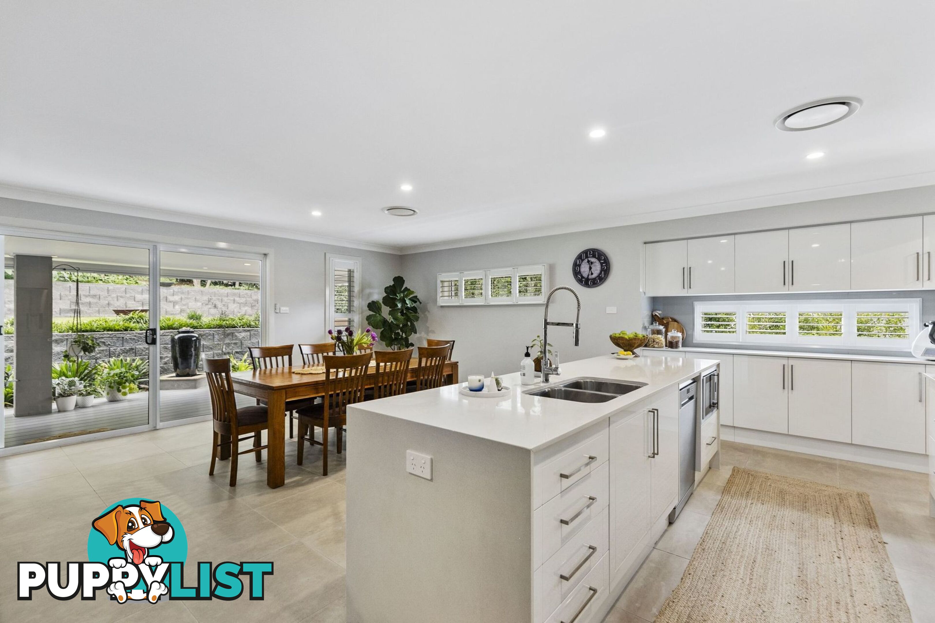 24 Sonny Crescent TERRIGAL NSW 2260