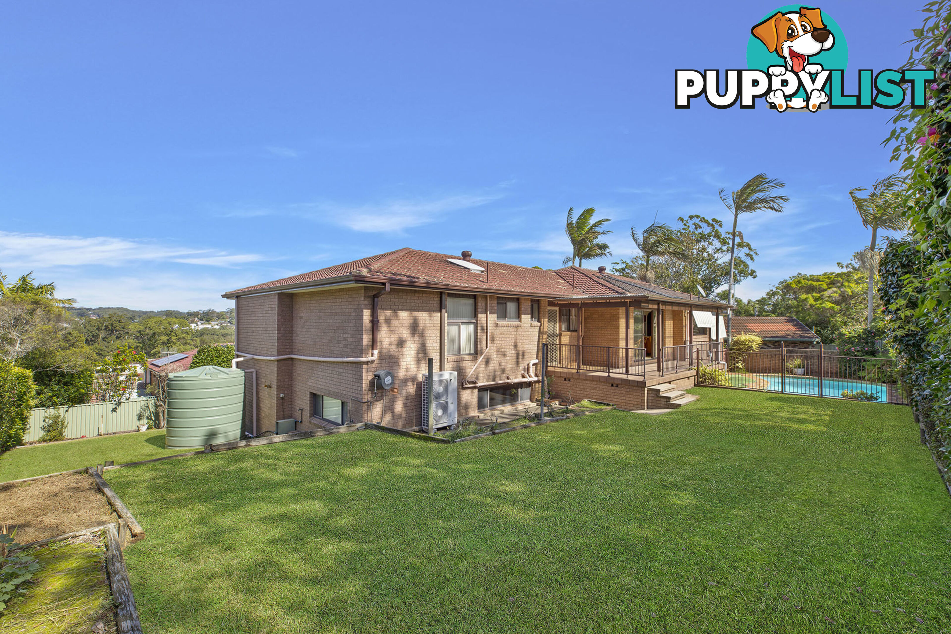 4 Angophora Close WAMBERAL NSW 2260