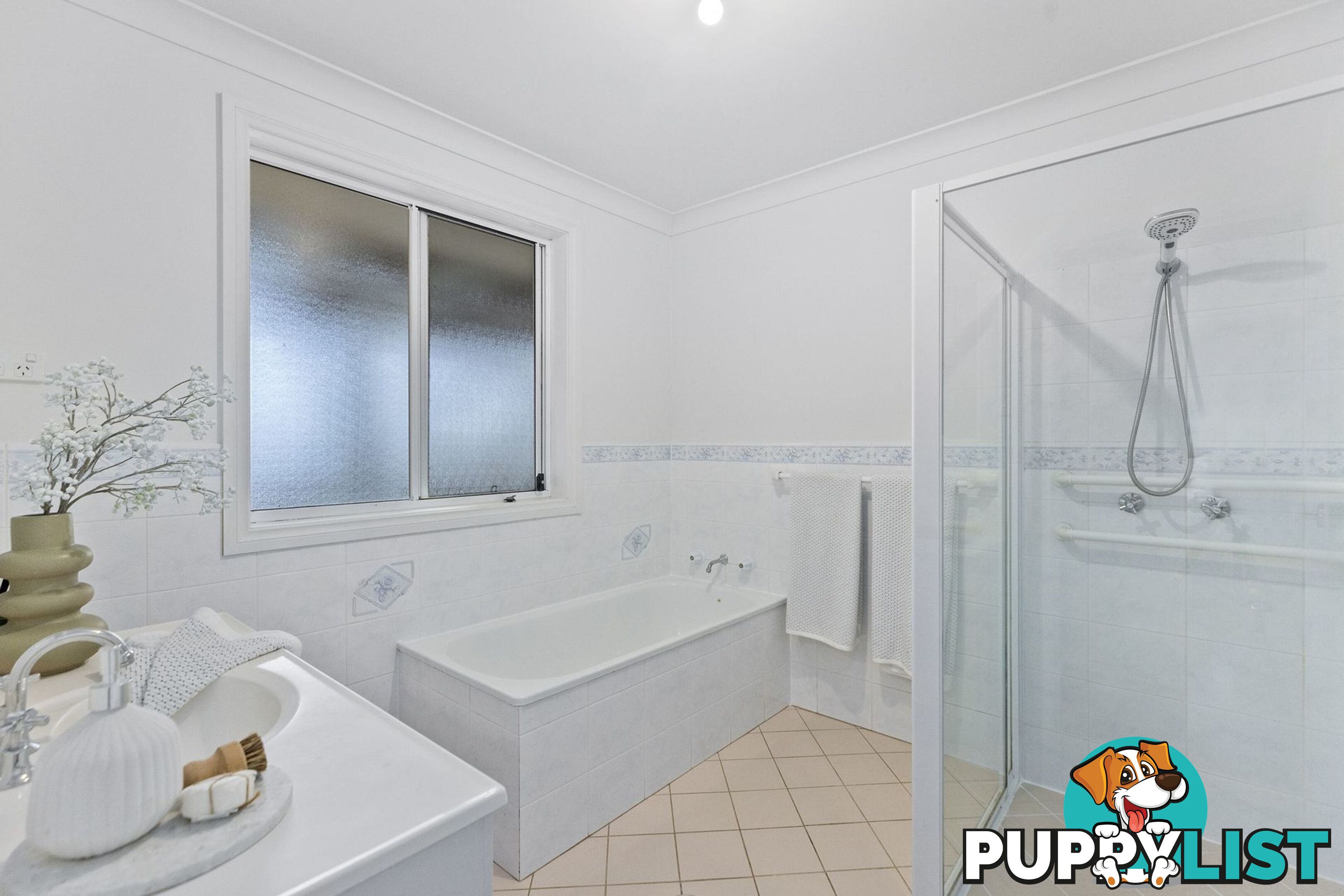35A Charles Kay Drive TERRIGAL NSW 2260