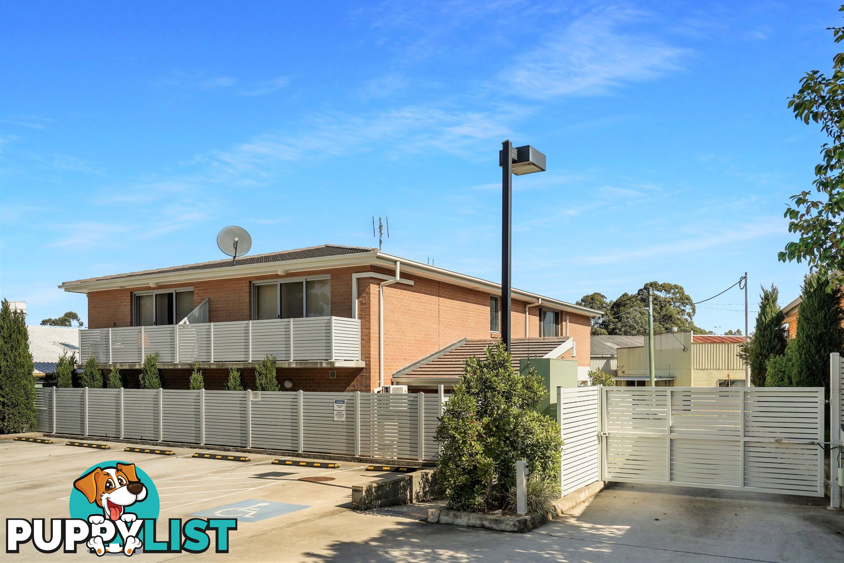 2/65B Webb Street EAST GOSFORD NSW 2250