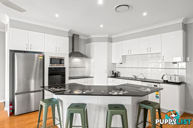 8 Minell Close WAMBERAL NSW 2260