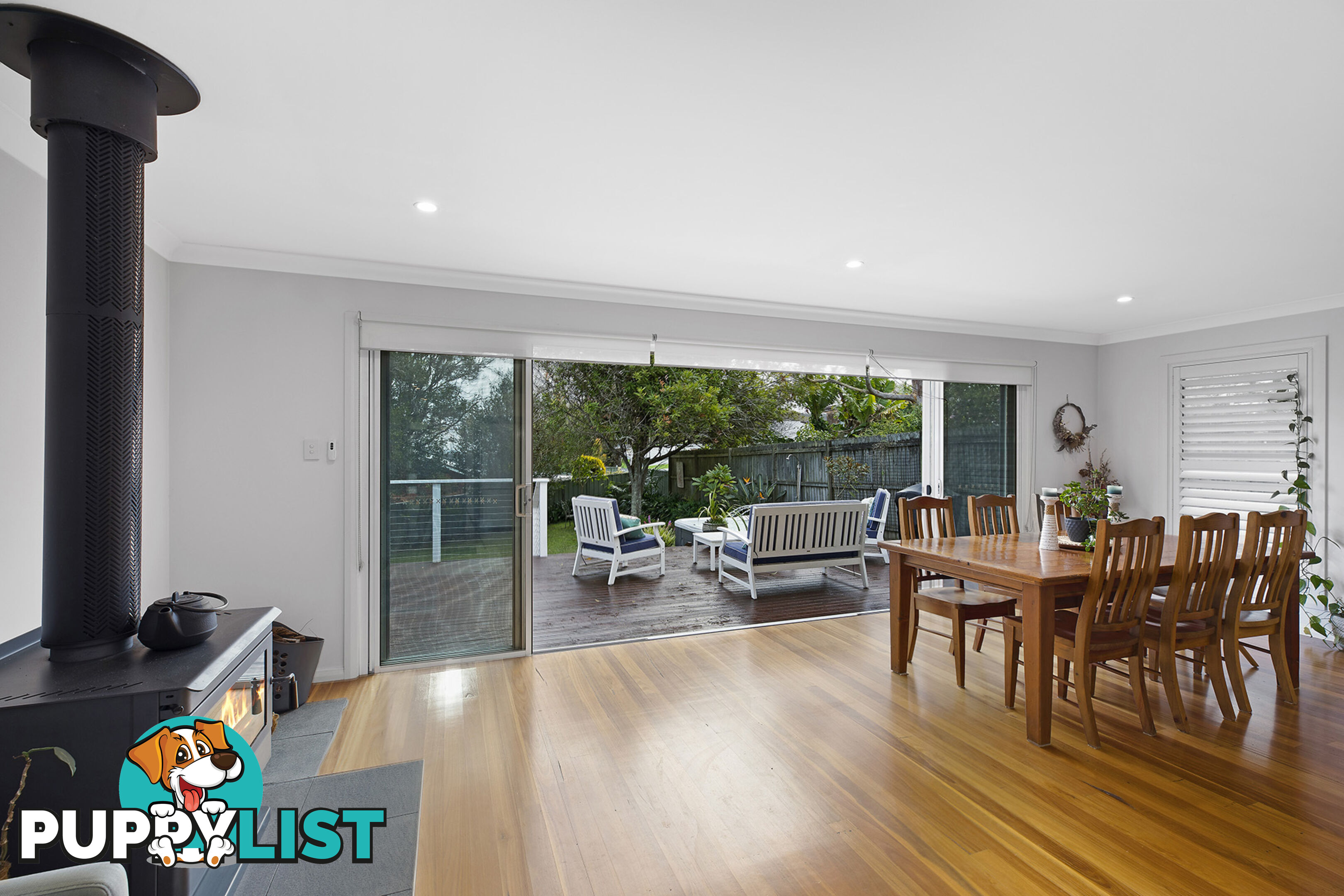 15 Seaview Avenue WAMBERAL NSW 2260