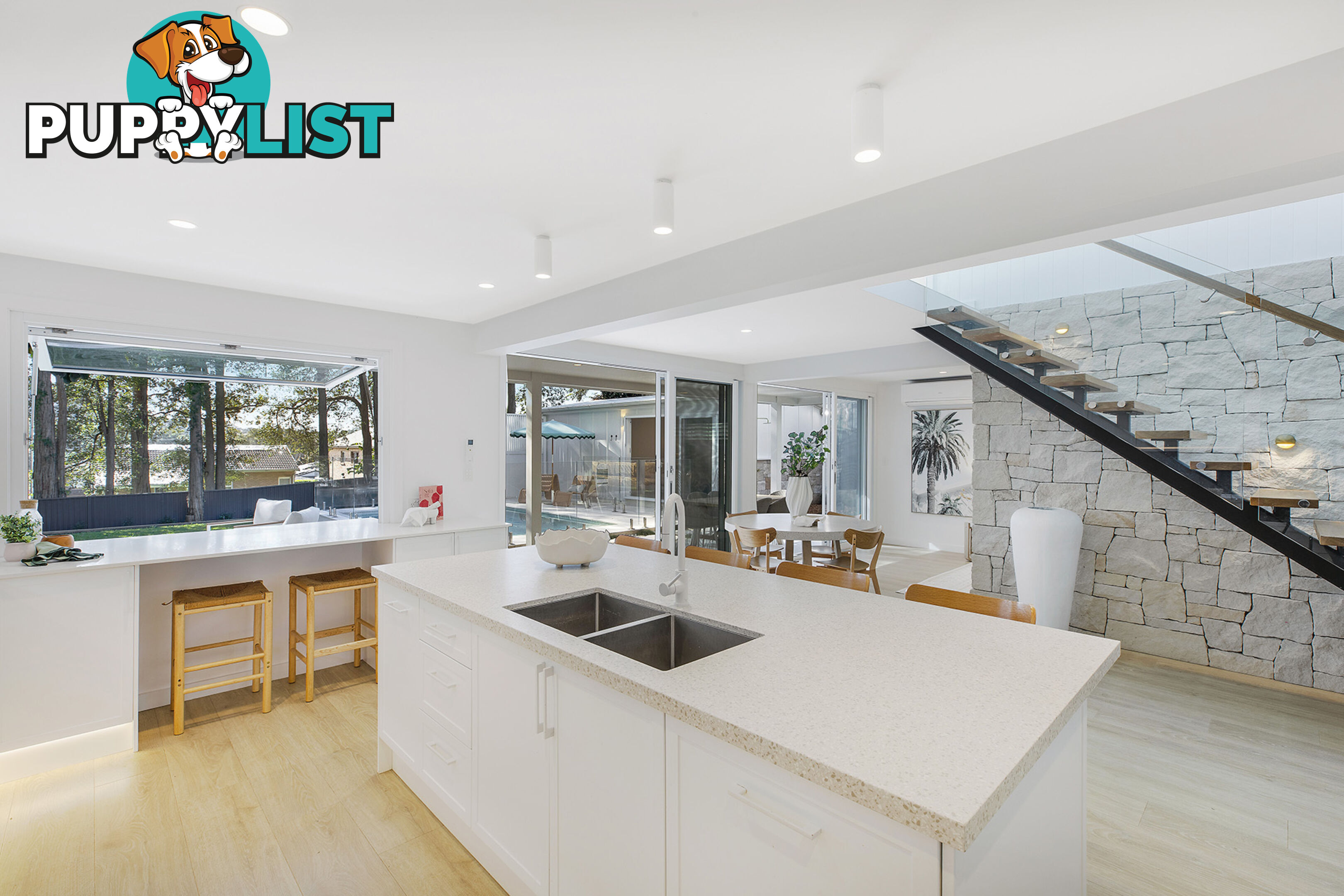 11 Grove Road WAMBERAL NSW 2260