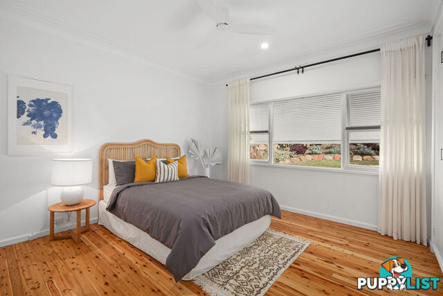 22 Parry Avenue TERRIGAL NSW 2260