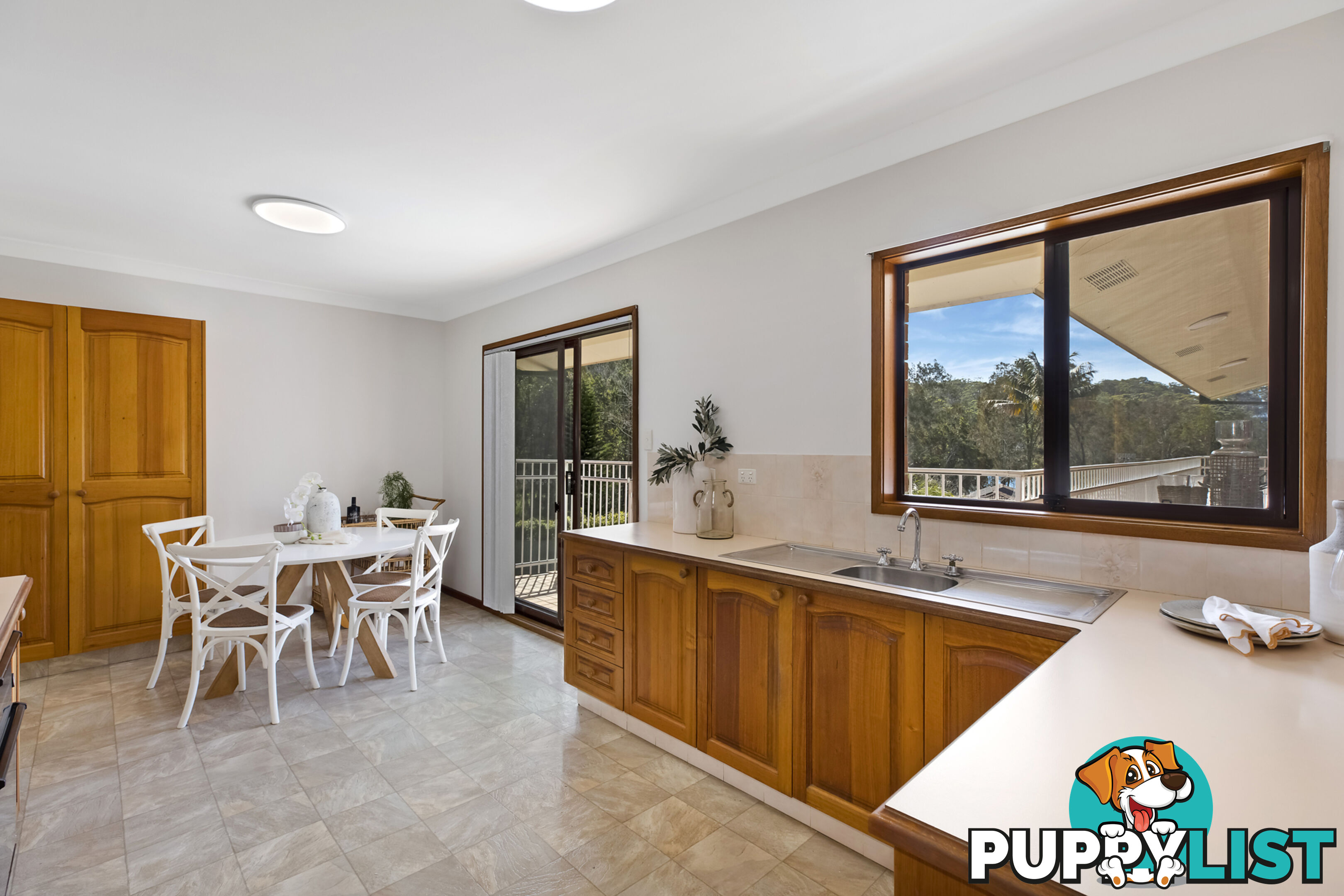 169 The Round Drive AVOCA BEACH NSW 2251