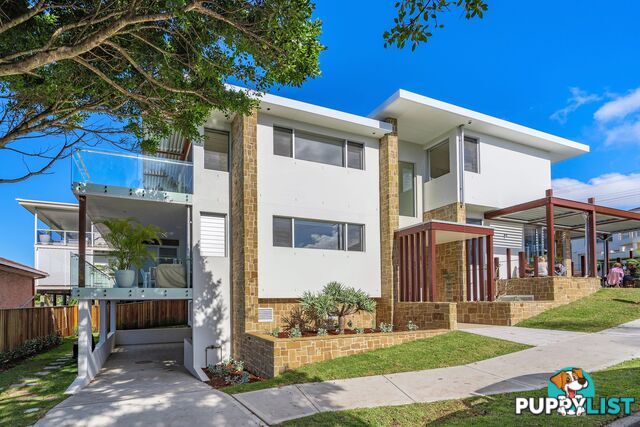 2/127 Ocean View Drive WAMBERAL NSW 2260