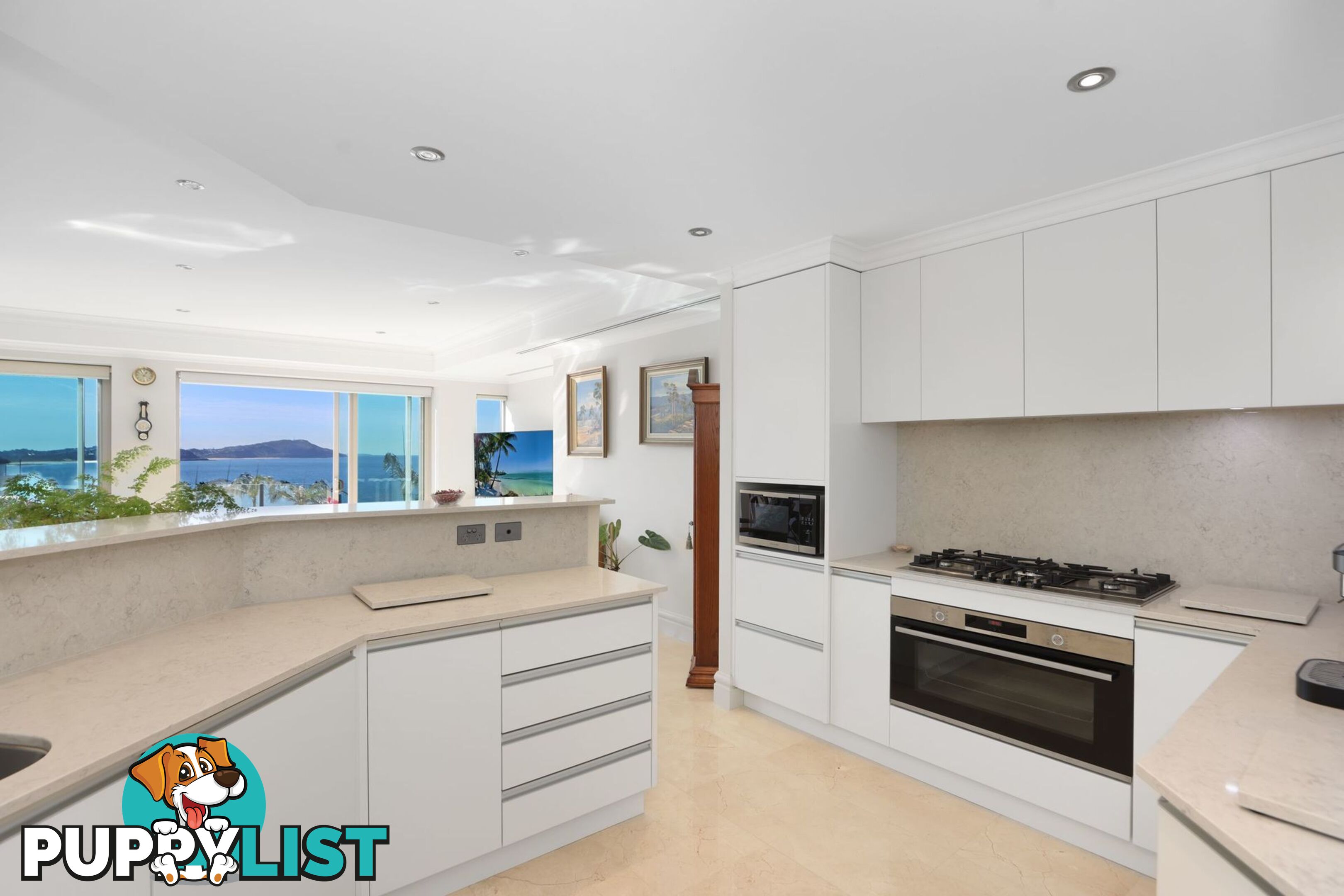 28/8 Terrigal Esplanade TERRIGAL NSW 2260