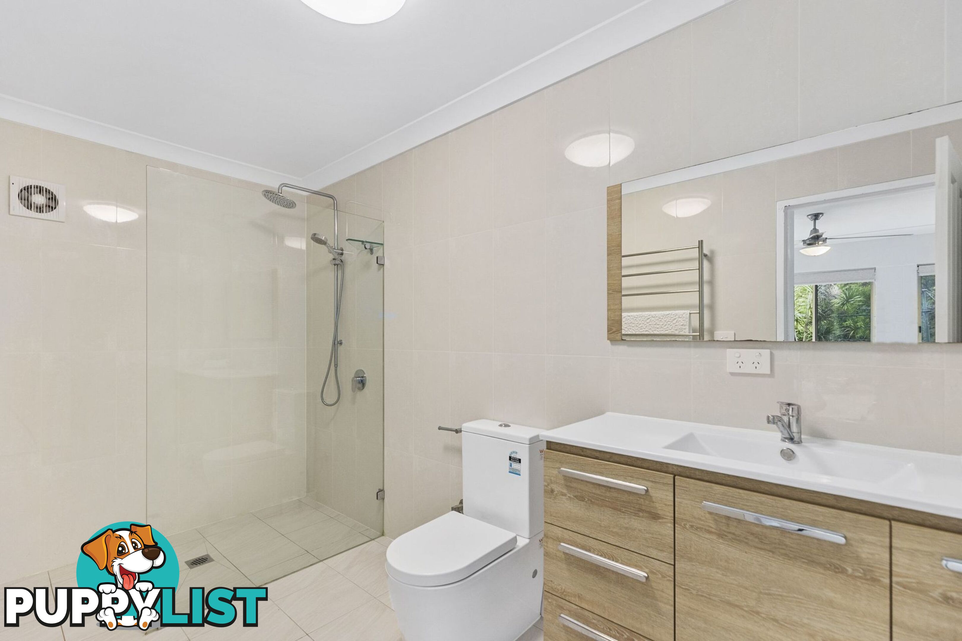 22 Charles Kay Drive TERRIGAL NSW 2260