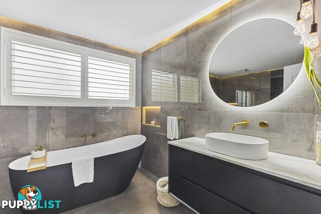 22 Charles Kay Drive TERRIGAL NSW 2260