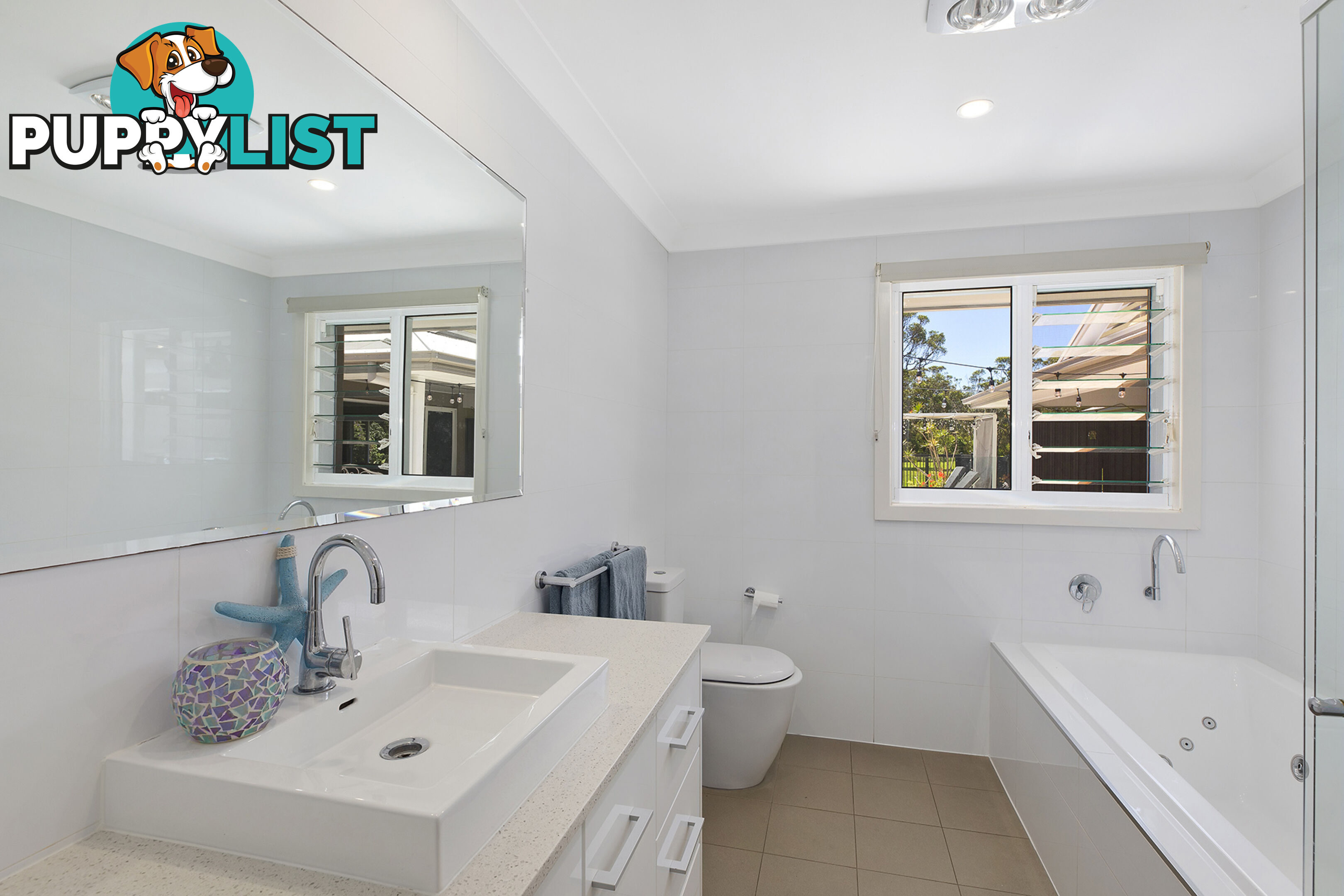 6 Hayley Close TUMBI UMBI NSW 2261