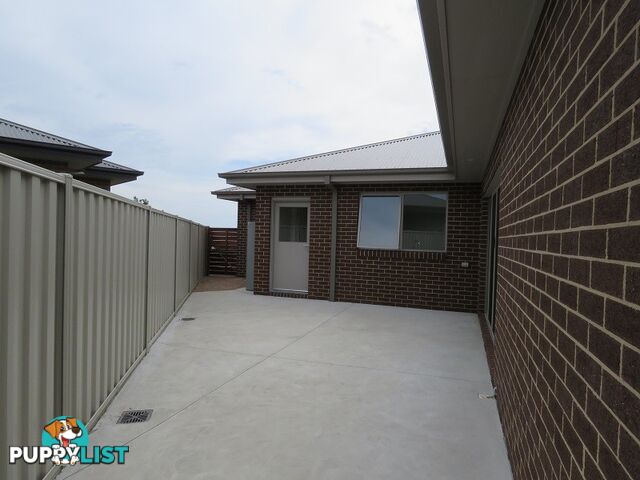 5 Eagle Bay Terrace EAGLE POINT VIC 3878