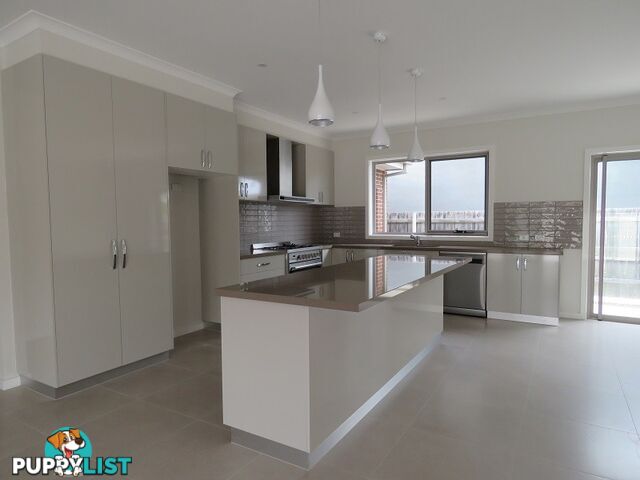 5 Eagle Bay Terrace EAGLE POINT VIC 3878