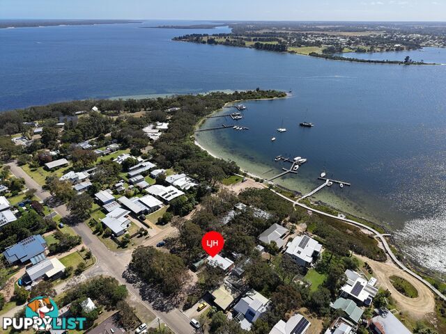 32 Fourth Avenue RAYMOND ISLAND VIC 3880