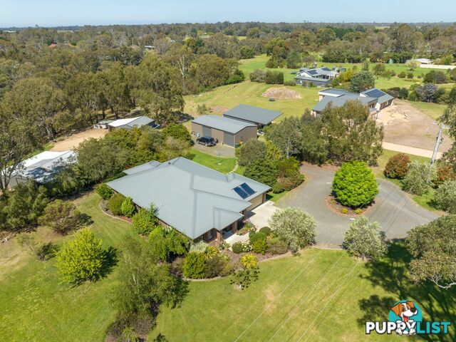 86 Mathiesons Road EAGLE POINT VIC 3878