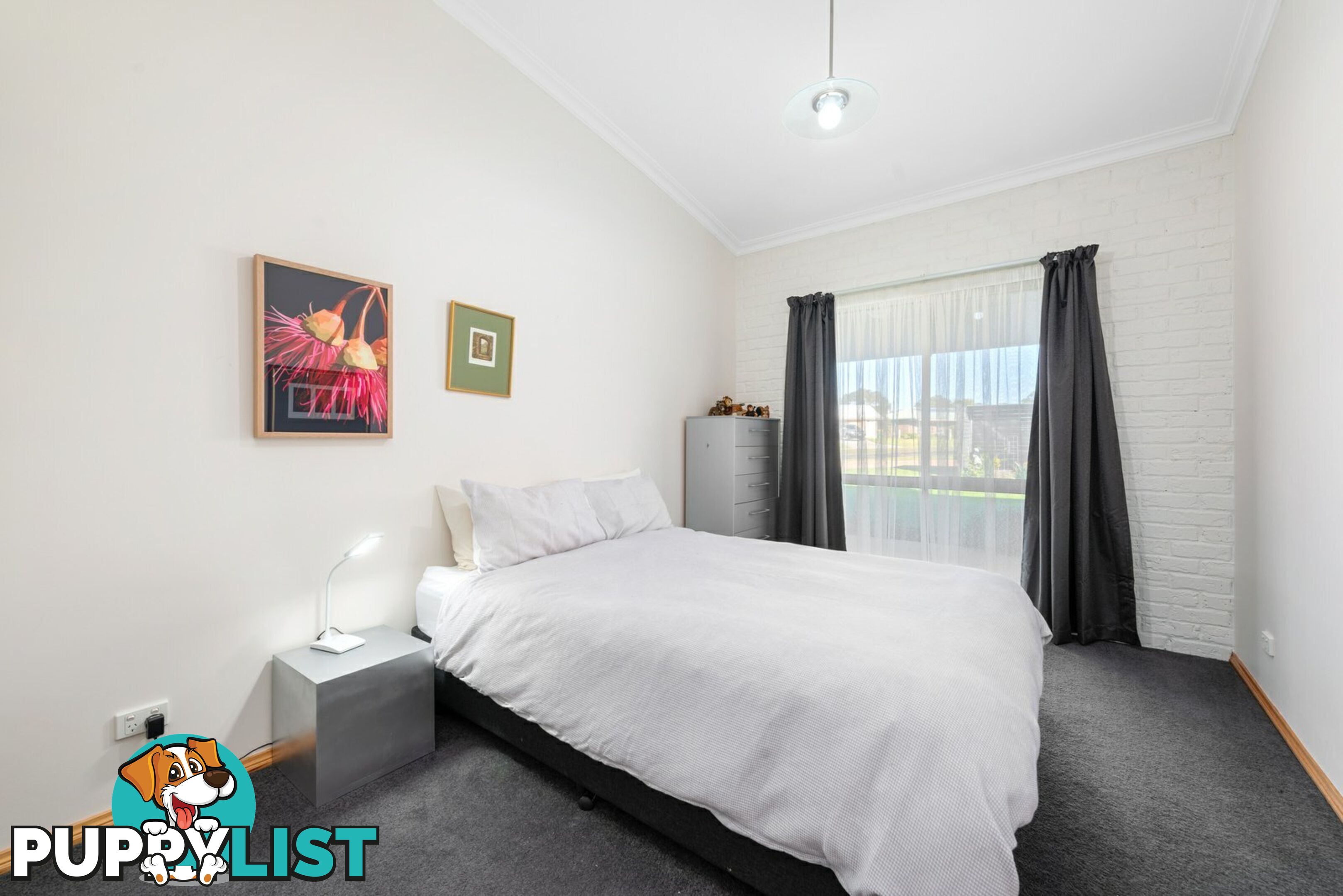 19 Lake Shore Drive NEWLANDS ARM VIC 3875