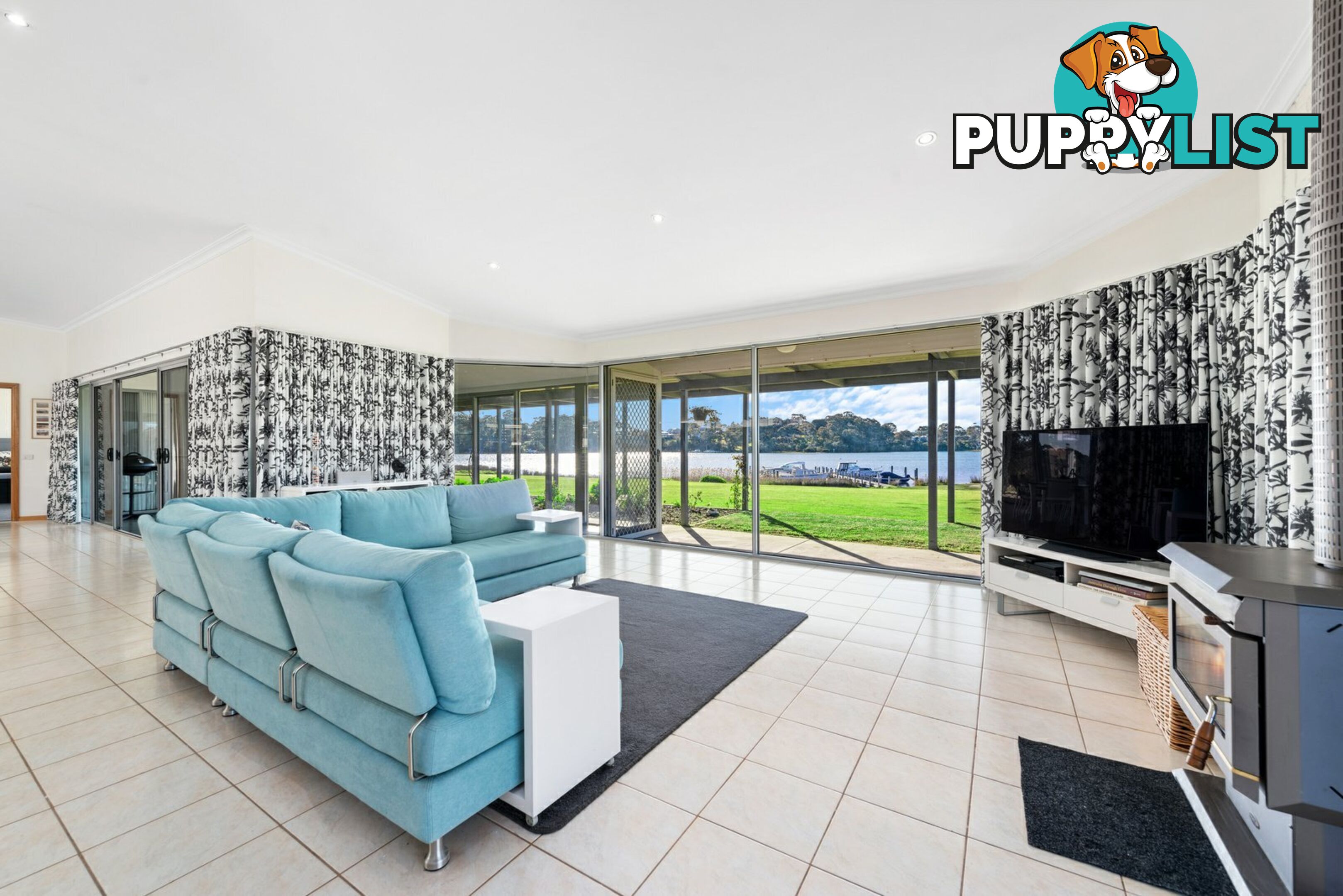 19 Lake Shore Drive NEWLANDS ARM VIC 3875