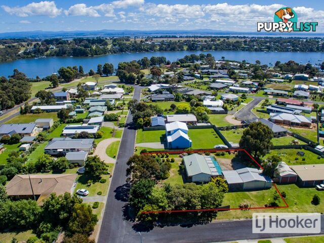 6 Springwood Rise NEWLANDS ARM VIC 3875