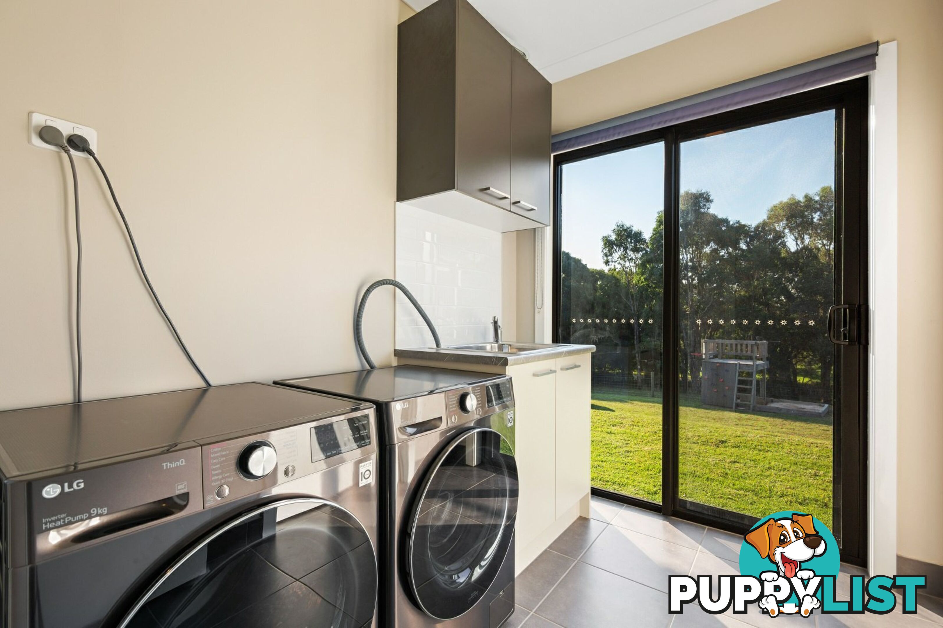 11 Besley Close METUNG VIC 3904