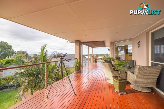 4 Wisteria Place PAYNESVILLE VIC 3880