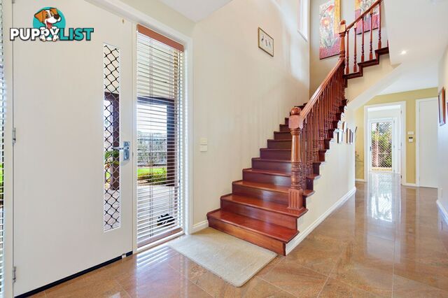 4 Wisteria Place PAYNESVILLE VIC 3880