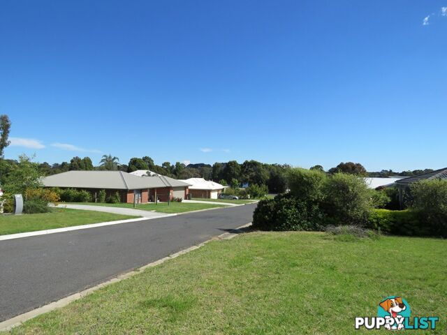 12 Springwood Rise NEWLANDS ARM VIC 3875