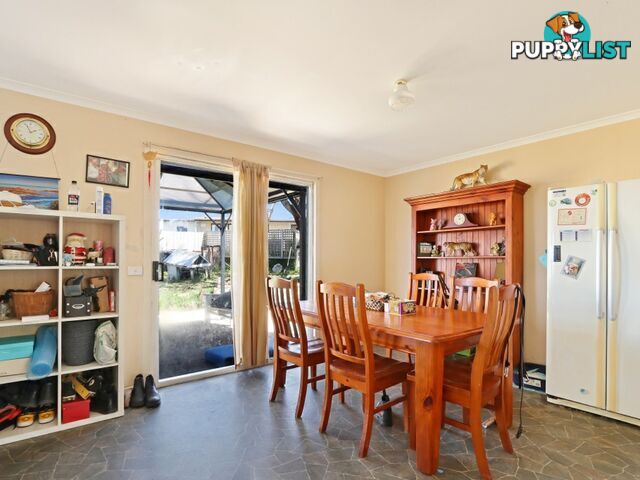 26 Crown Ridge Avenue NEWLANDS ARM VIC 3875