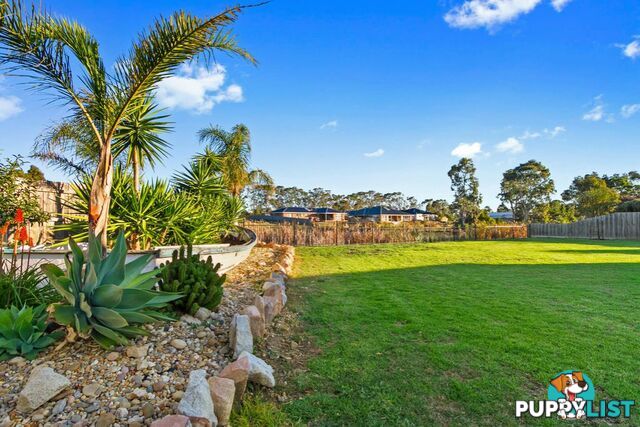 1 Magnolia Way PAYNESVILLE VIC 3880