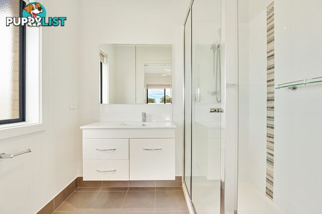 1/1 Riviera Close PAYNESVILLE VIC 3880