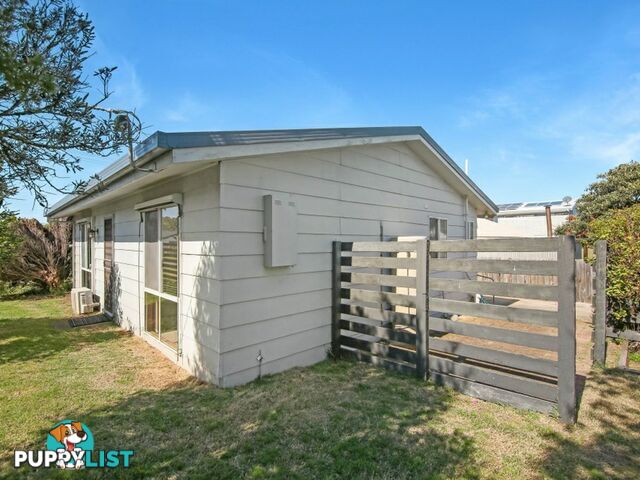 12 Bay Road EAGLE POINT VIC 3878